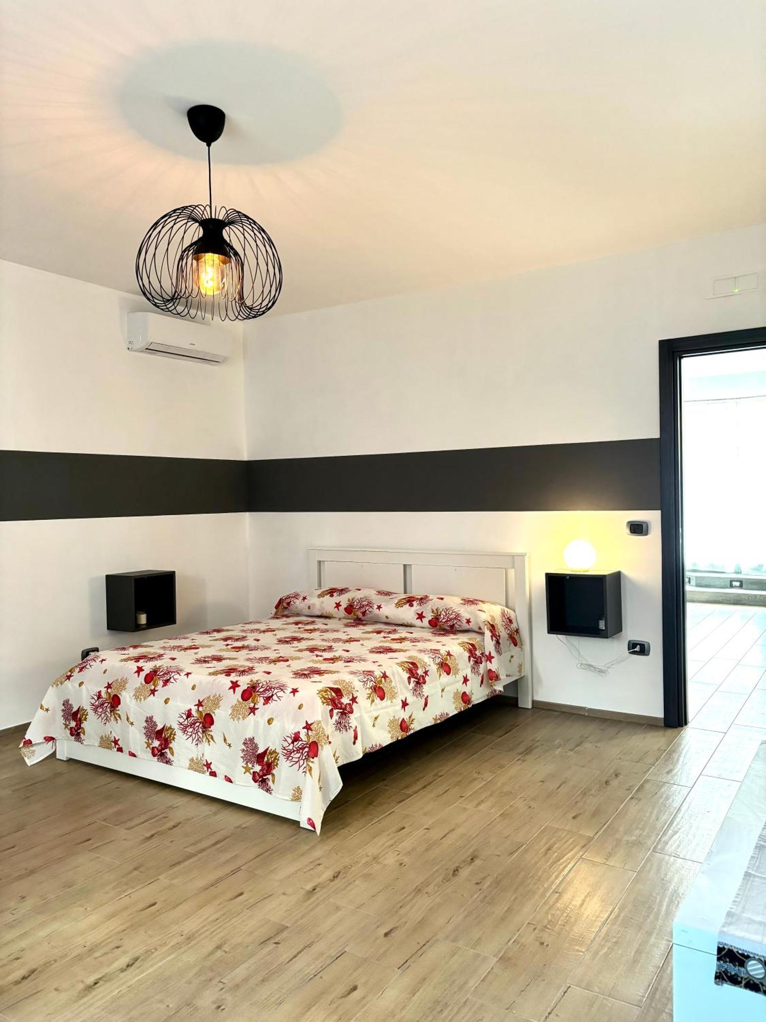 Bella Blue B&B Bisceglie Bagian luar foto